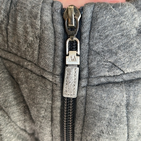 Mizzen + Main Quilted Knit Full Zip Vest Pockets Gray Athleisure Golf Size Small - Picture 7 of 8